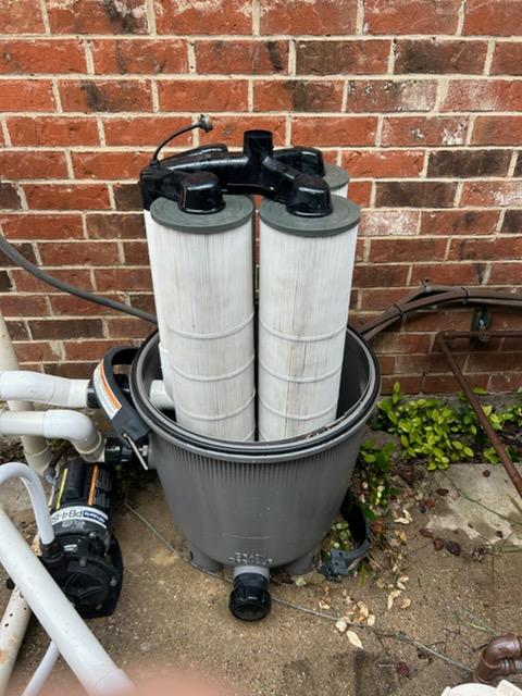 Pool filter system during service